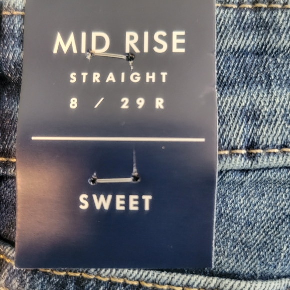 Sold NWT Lucky Brand Womens Sweet Straight Jeans Blue Denim Size 8/29 R. - Picture 9 of 14